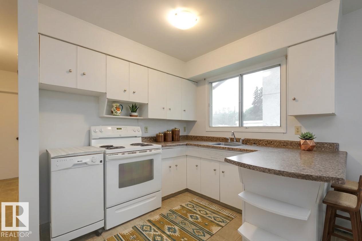 3811 116 AV NW - 15