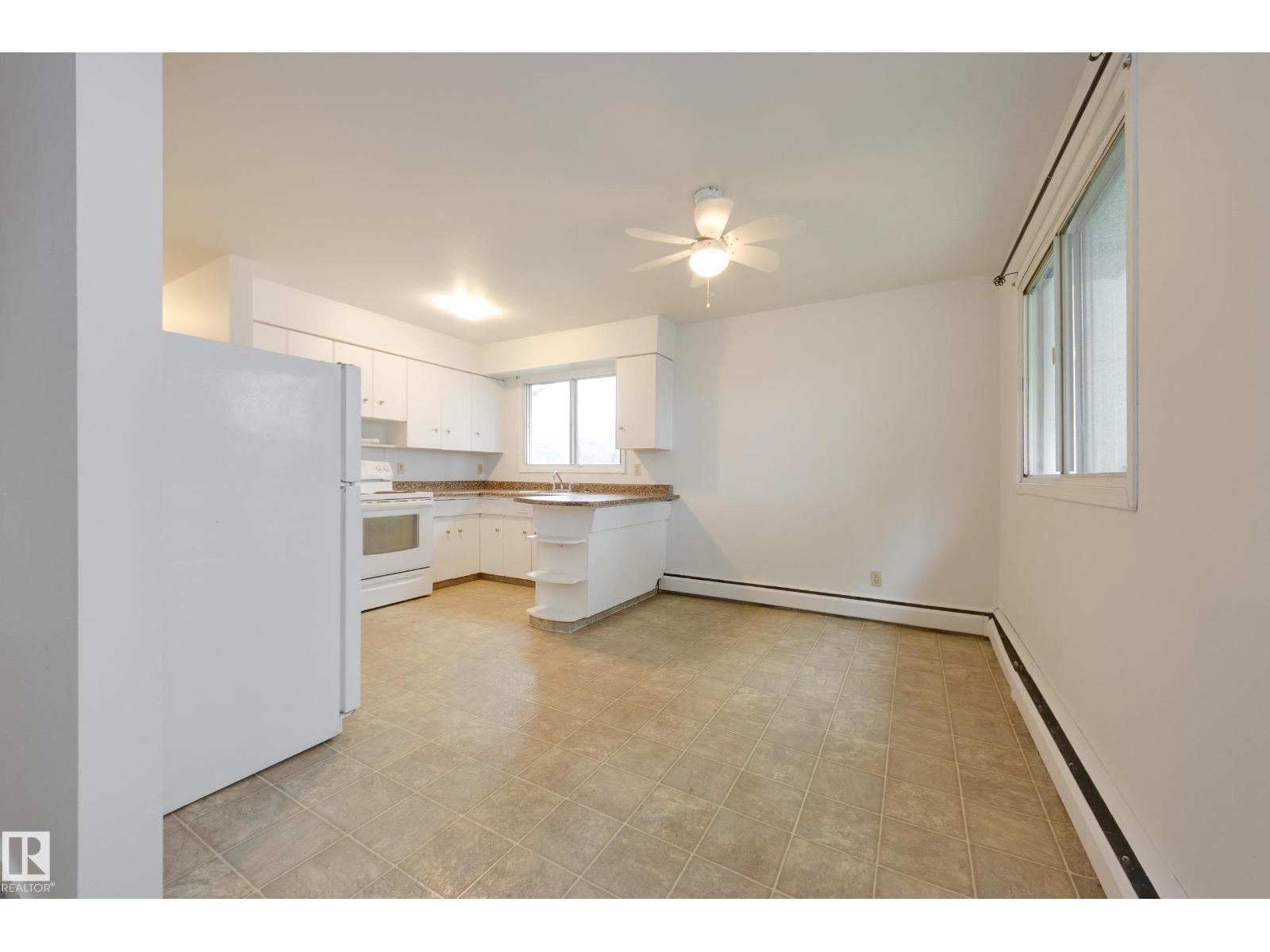 3811 116 AV NW - 10