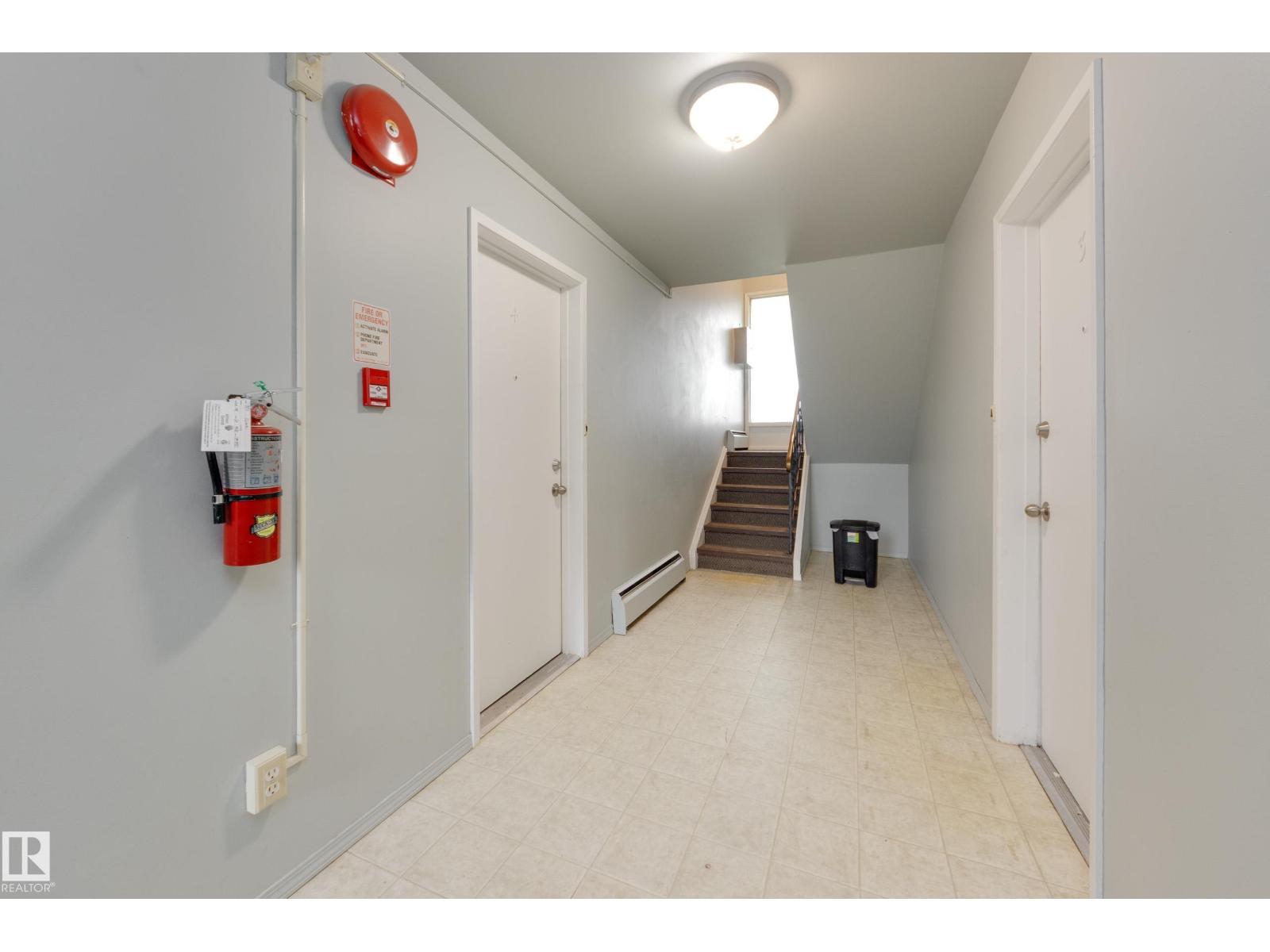 3811 116 AV NW - 28
