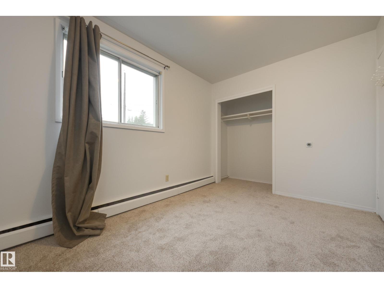 3811 116 AV NW - 48