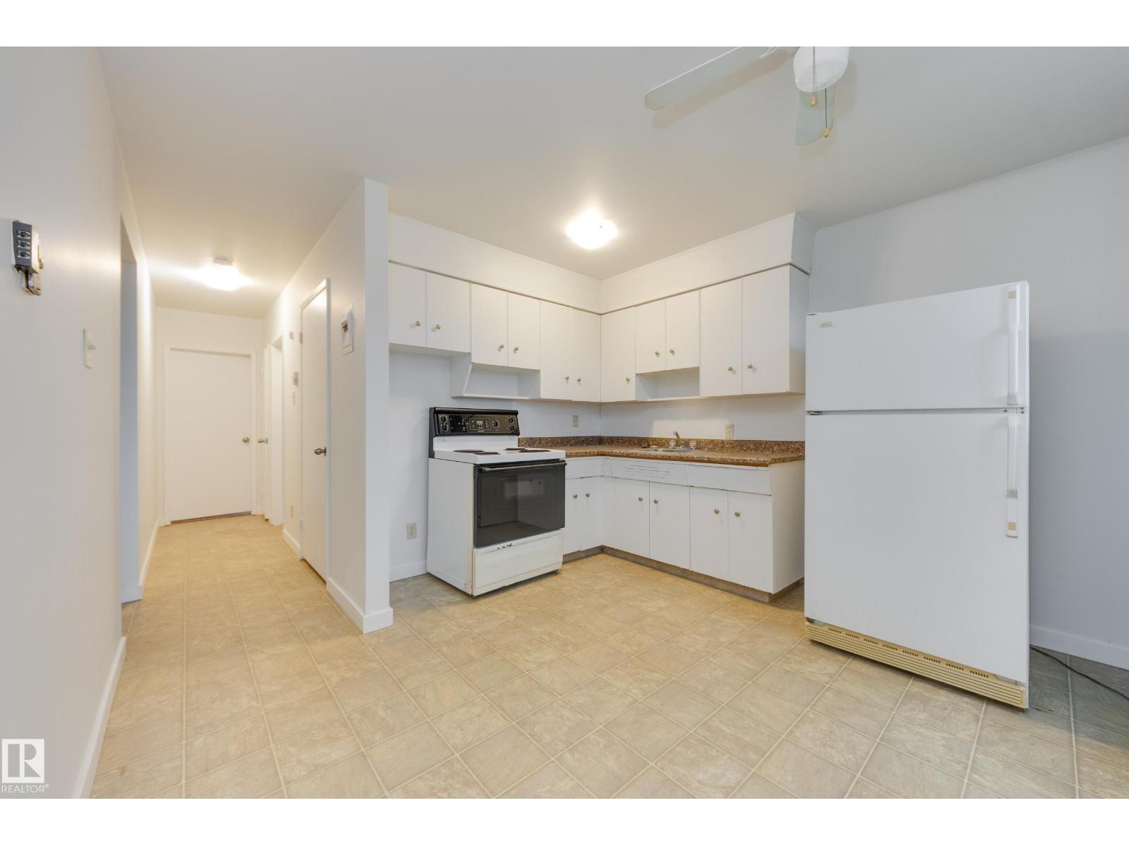 3811 116 AV NW — photo 56