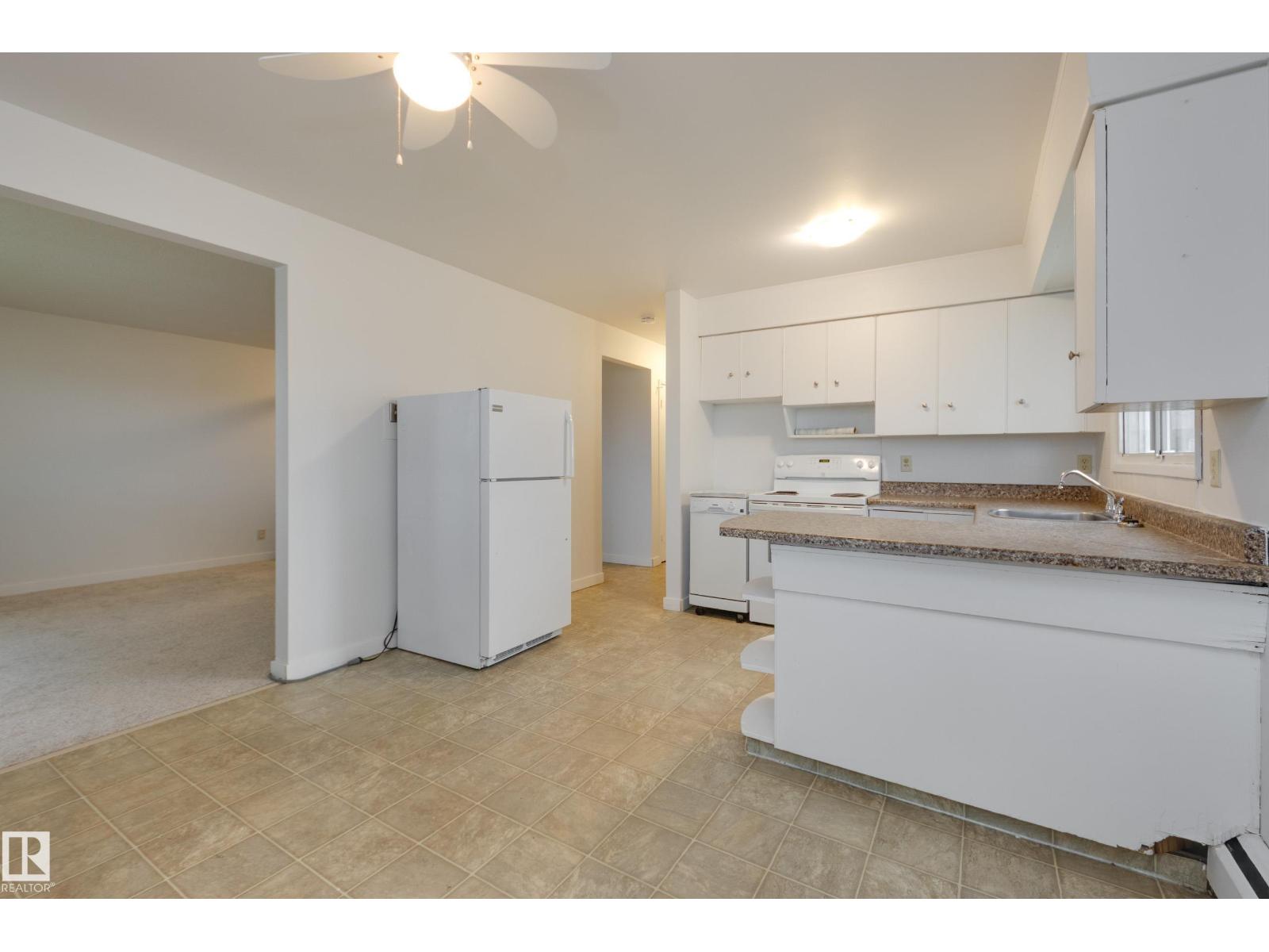 3811 116 AV NW - 14