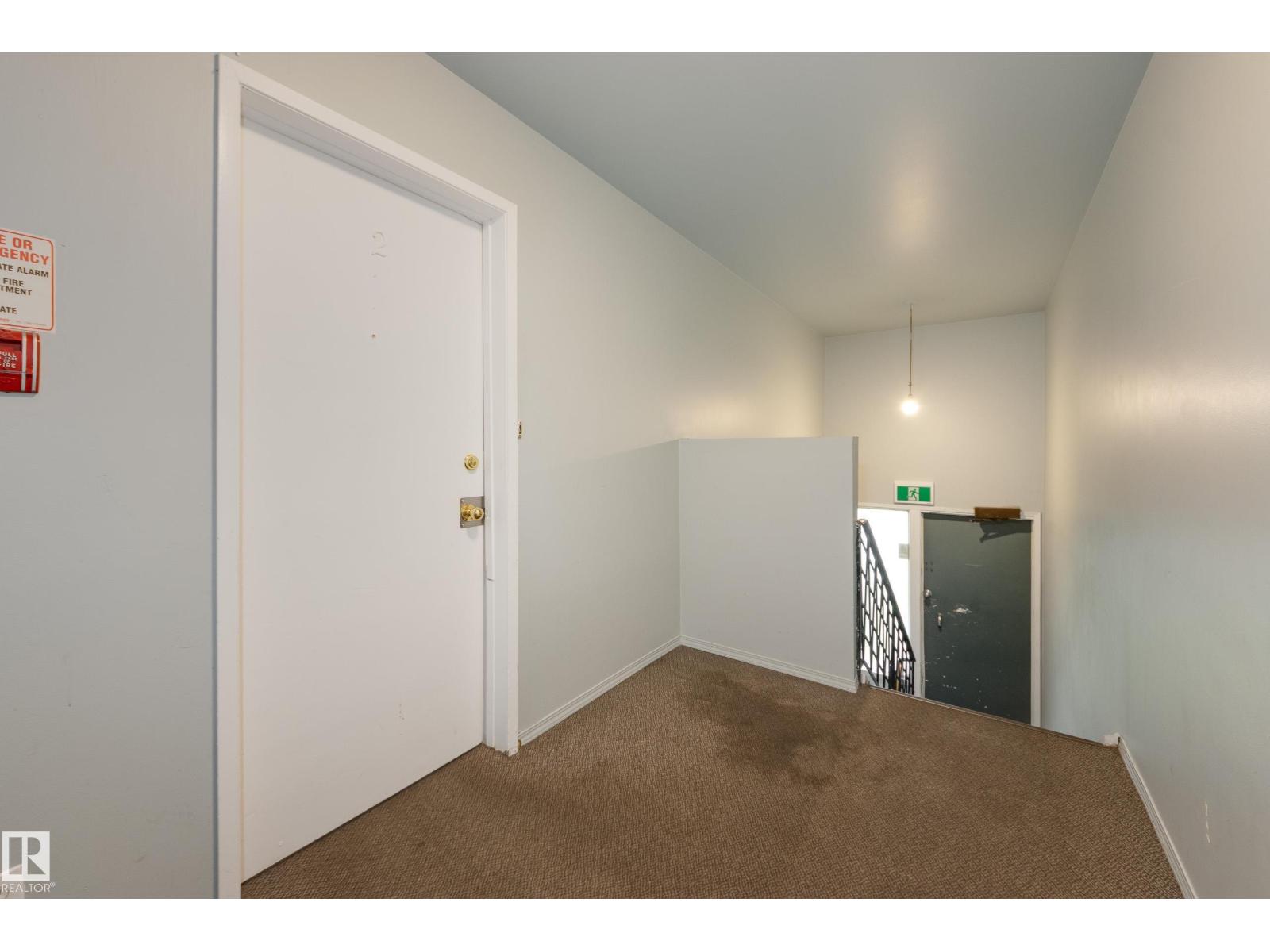 3811 116 AV NW - 2