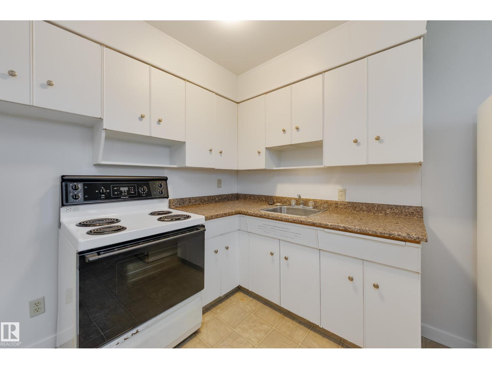 3811 116 AV NW - 58