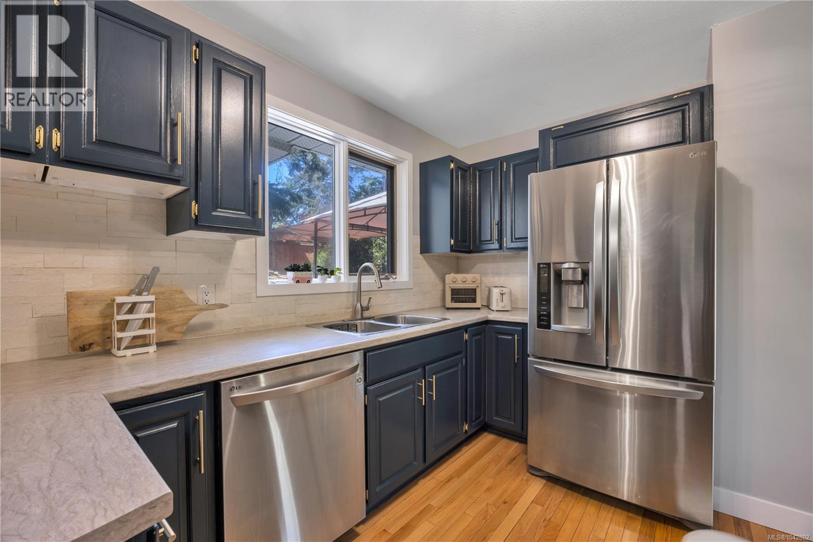 7487 Forest Turn Way - 12