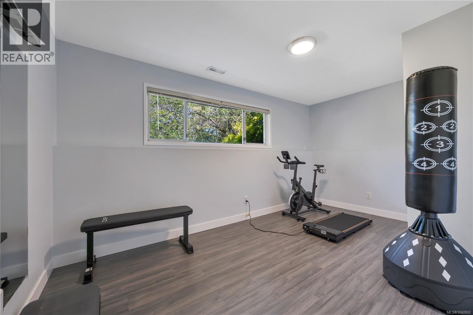 7487 Forest Turn Way - 40