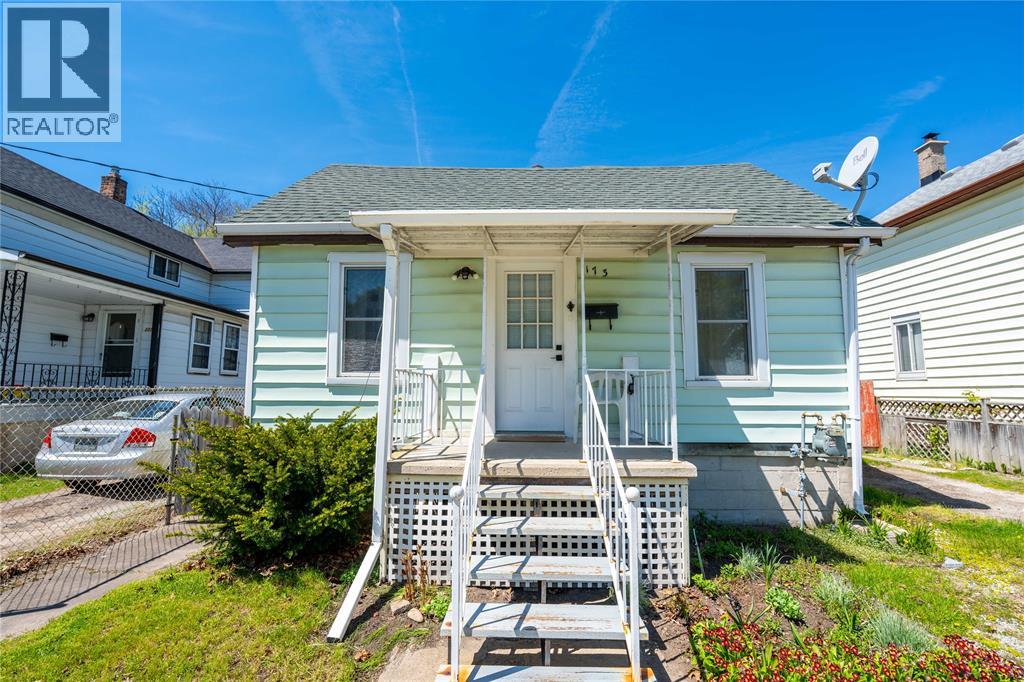 173 COTTERBURY STREET - 1