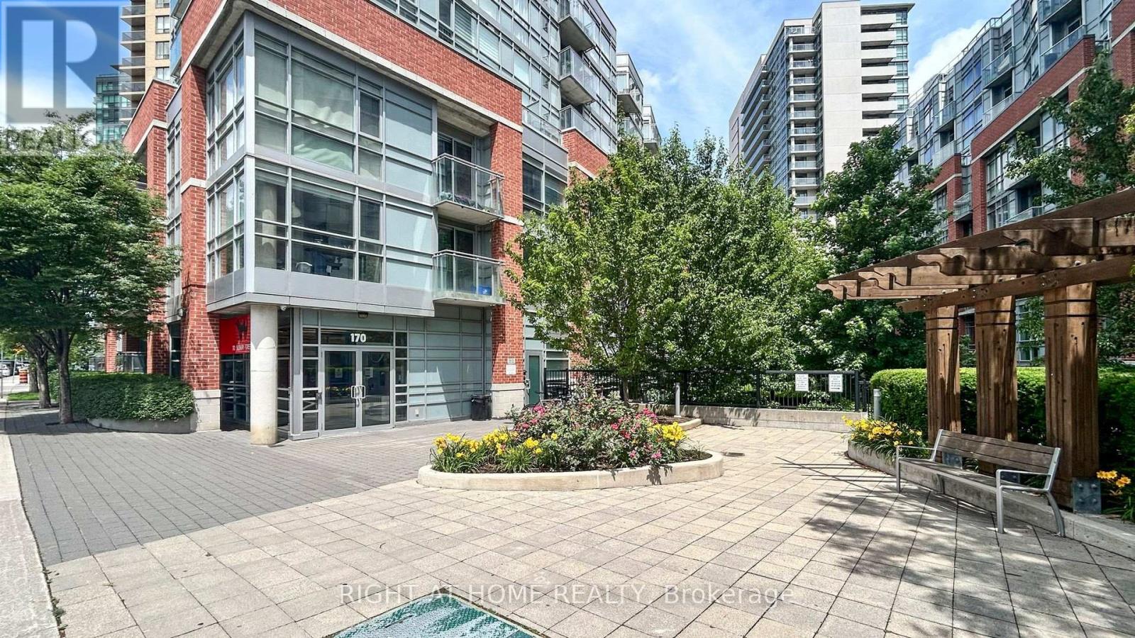 #415 170 SUDBURY STREET - 19