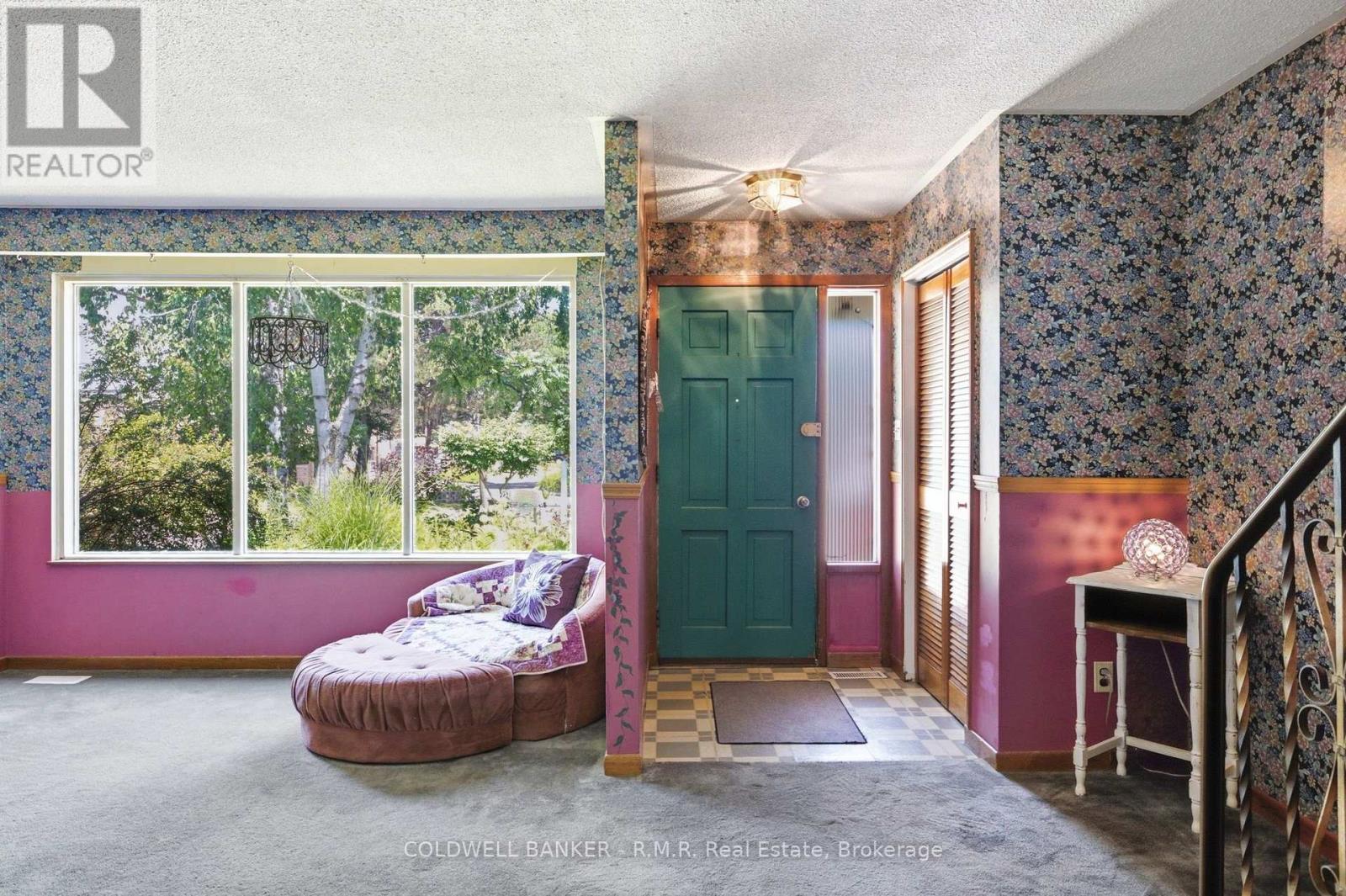 358 CAMELOT COURT - 19