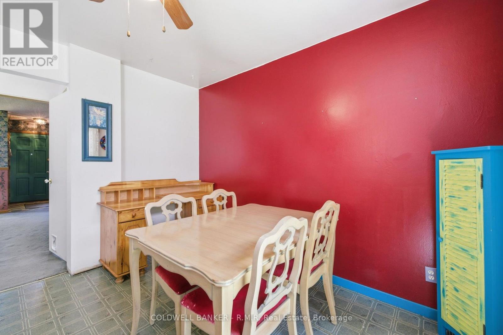 358 CAMELOT COURT - Image 29