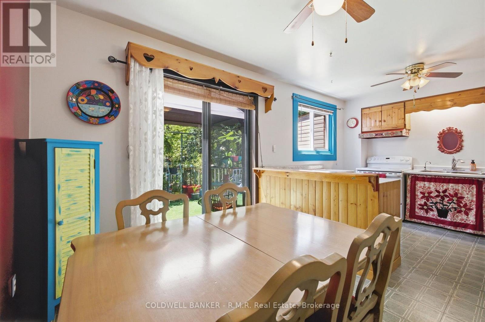 358 CAMELOT COURT - Image 30