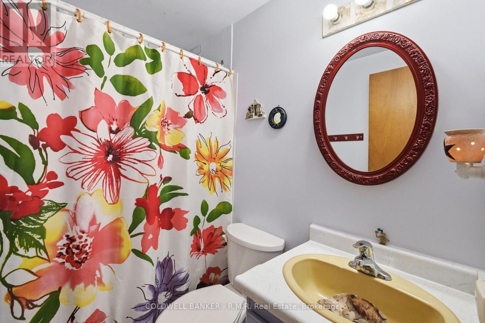 358 CAMELOT COURT - Image 40