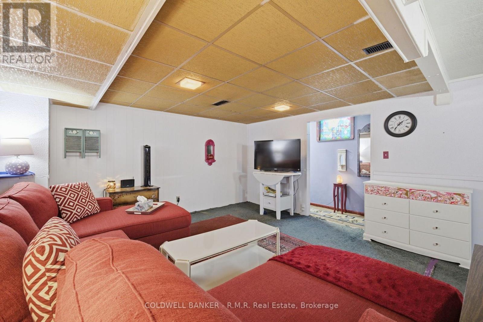 358 CAMELOT COURT - Image 43
