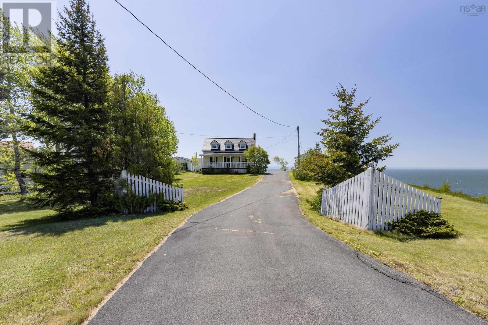 8002 Highway 209 - 10