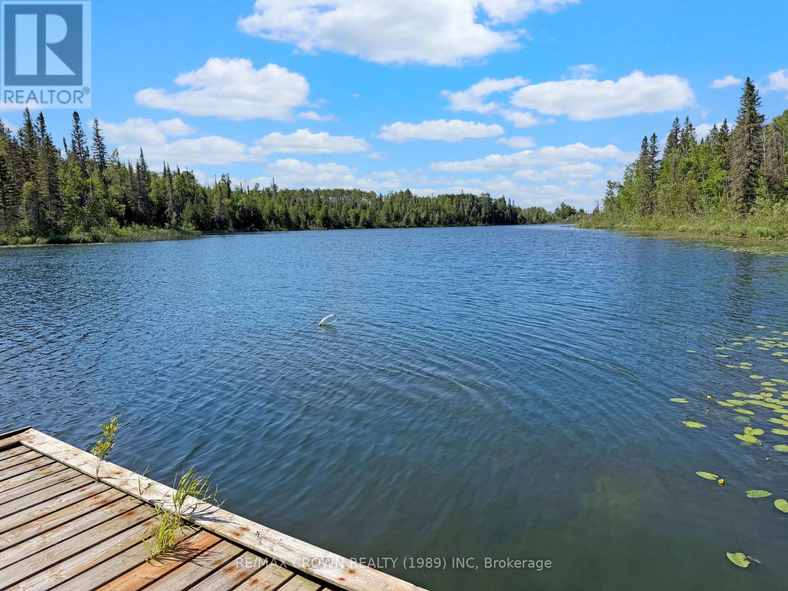 #MOONBEAM 22 CHAIN OF LAKES ROAD - 29