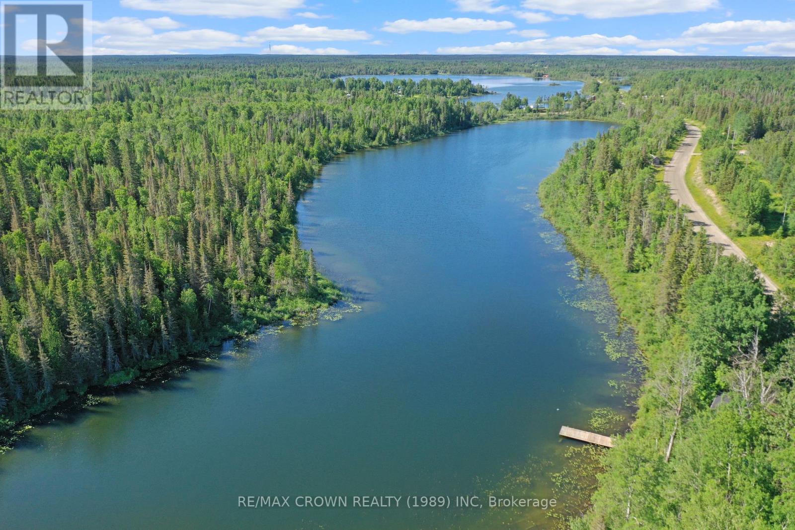 #MOONBEAM 22 CHAIN OF LAKES ROAD - 3