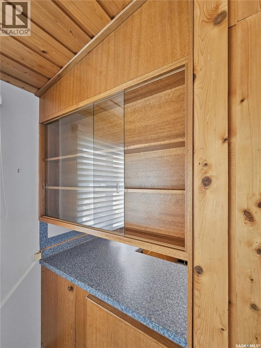 707 Markland STREET — photo 14