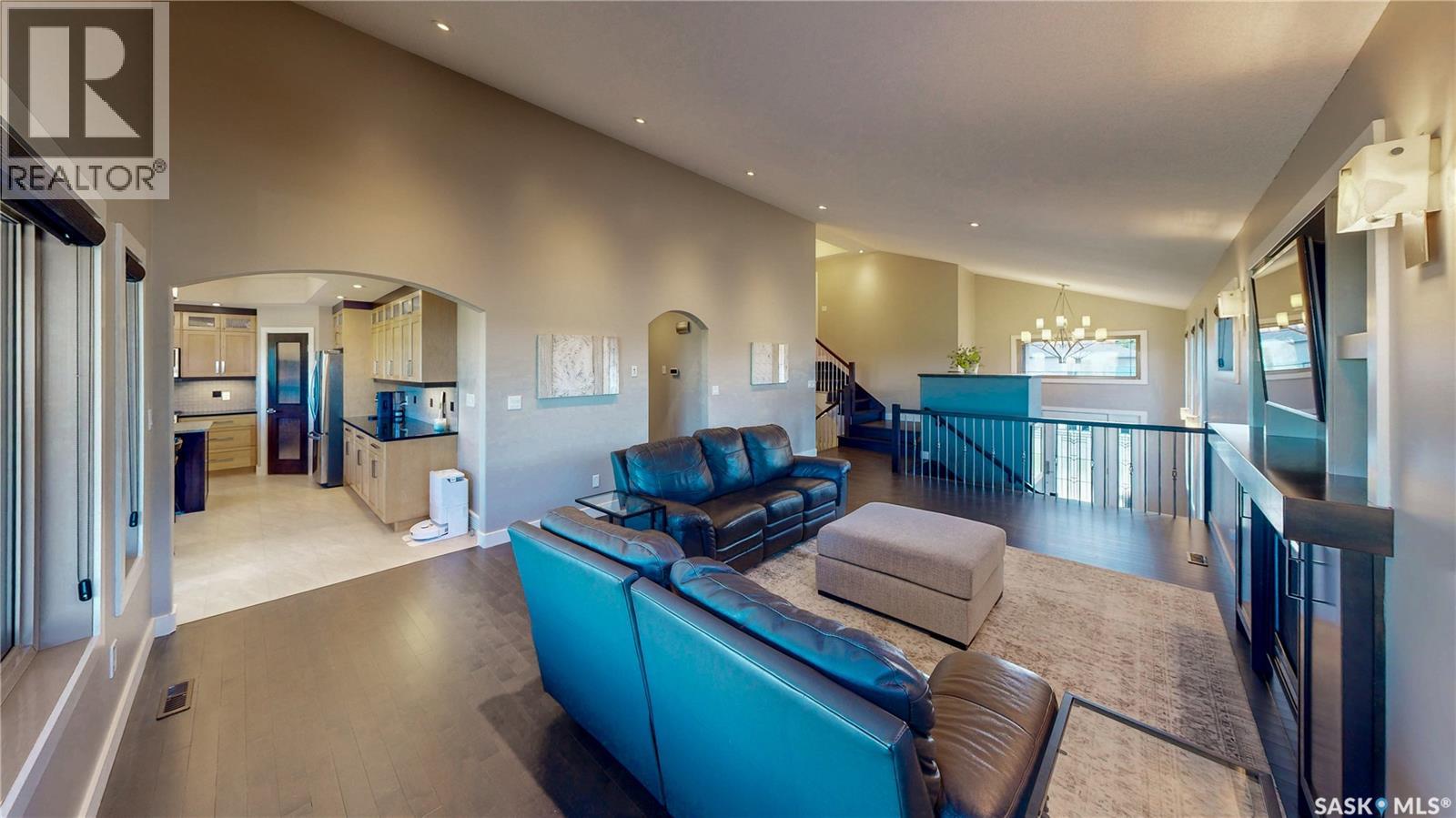 8095 FAIRWAYS WEST DRIVE — photo 10