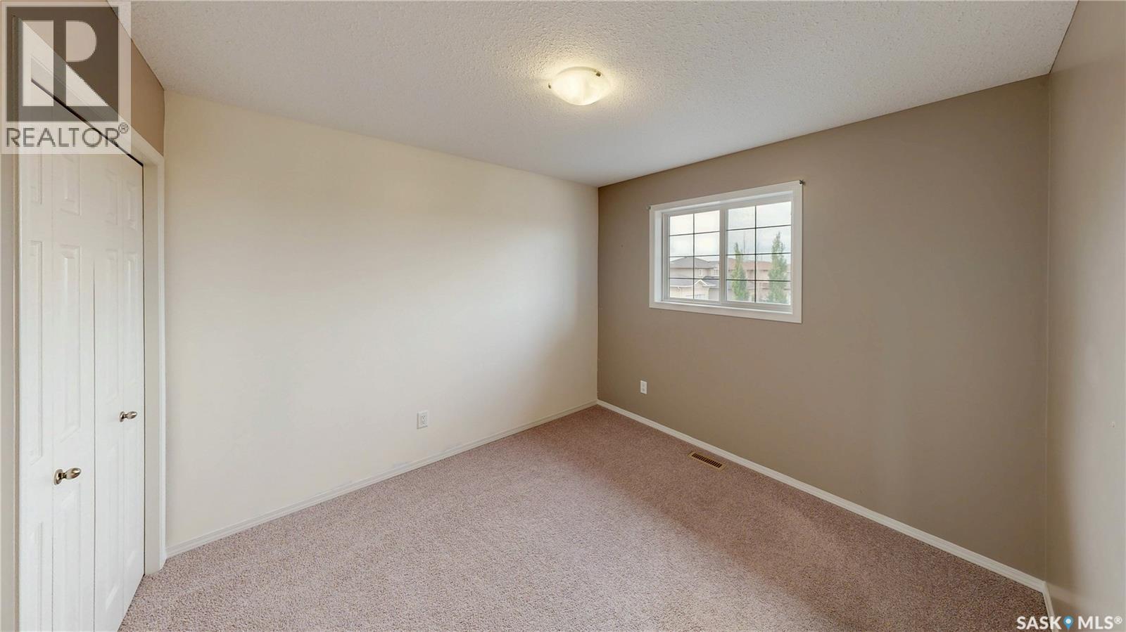 7058 Wascana Cove DRIVE - 19