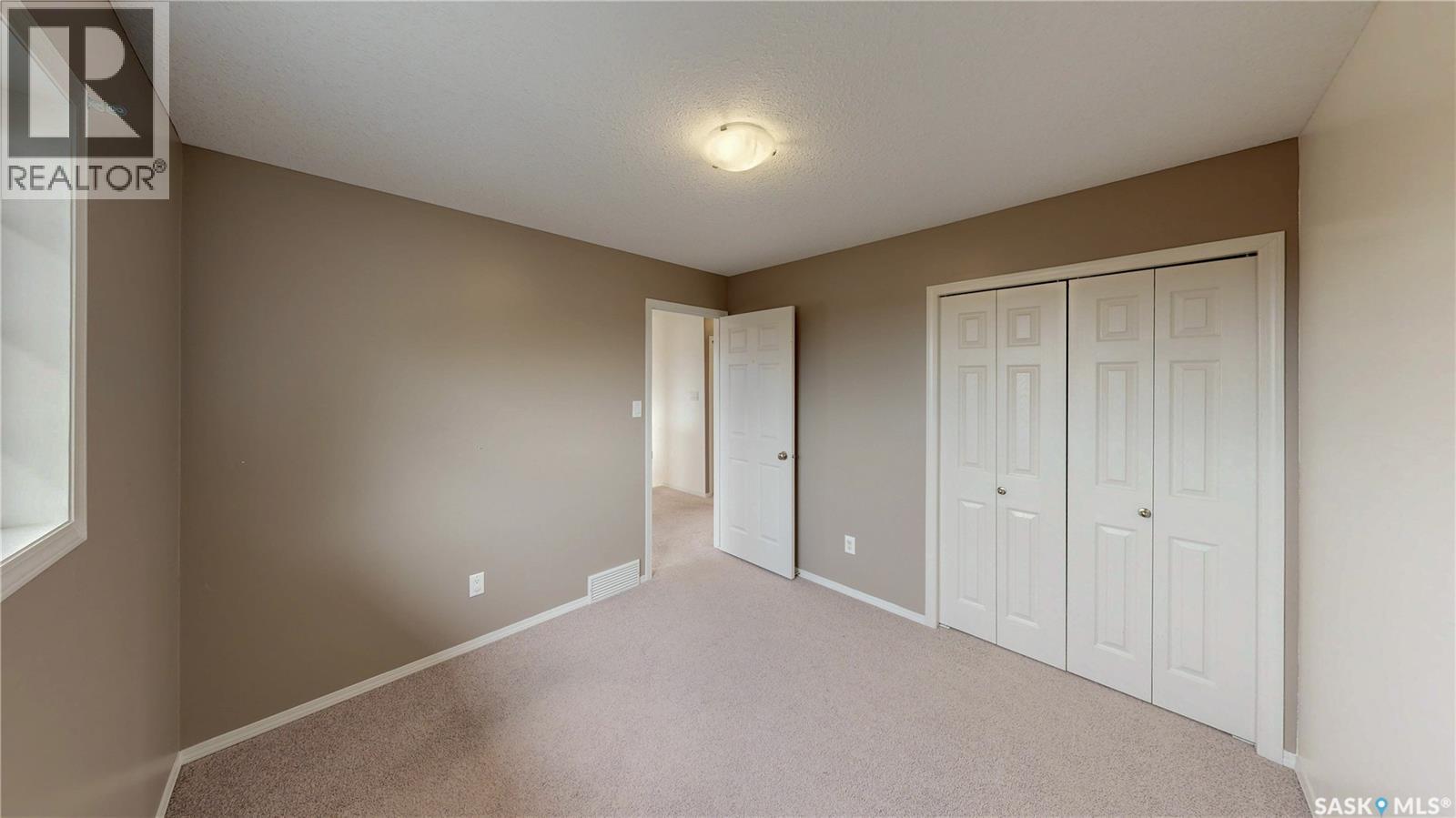 7058 Wascana Cove DRIVE - 20