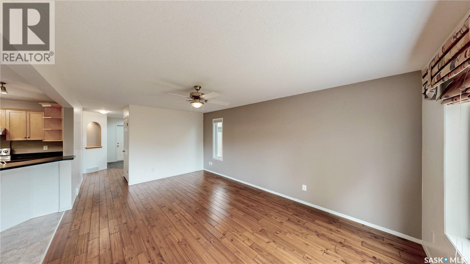 7058 Wascana Cove DRIVE - 3