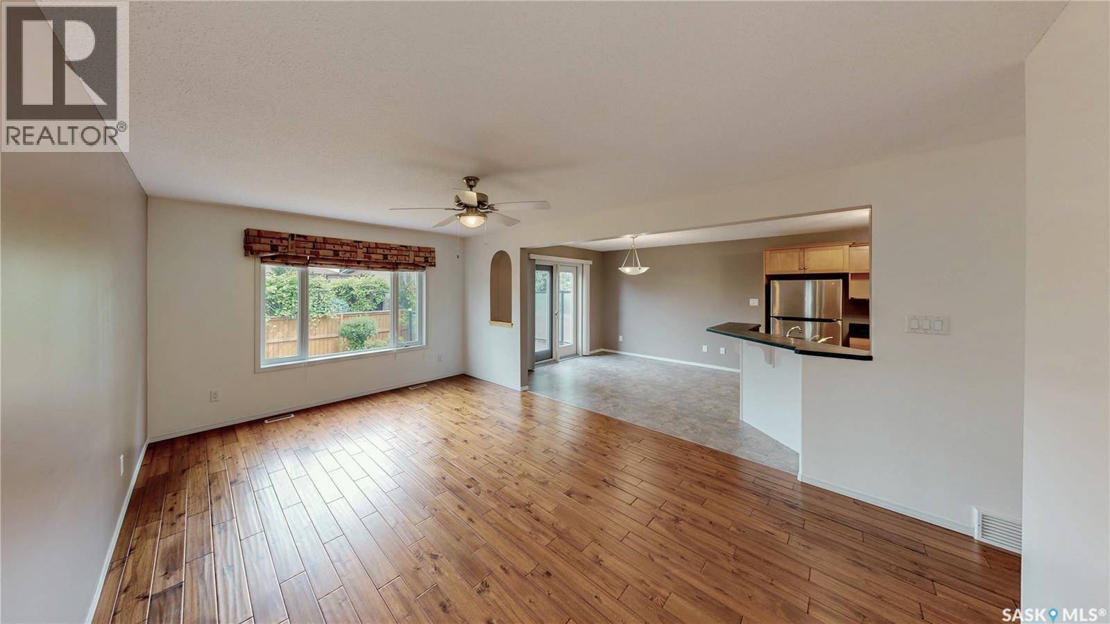 7058 Wascana Cove DRIVE - 4