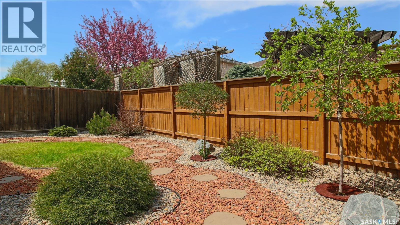 7058 Wascana Cove DRIVE - 46