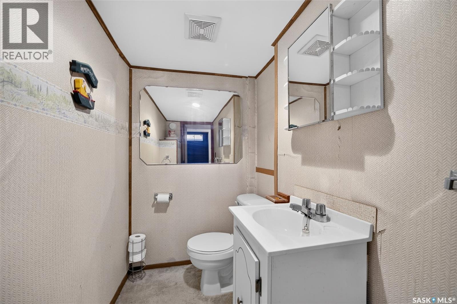 781 McManus STREET - 13