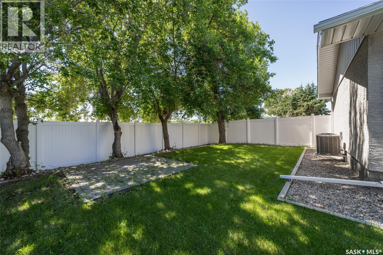 781 McManus STREET - 15