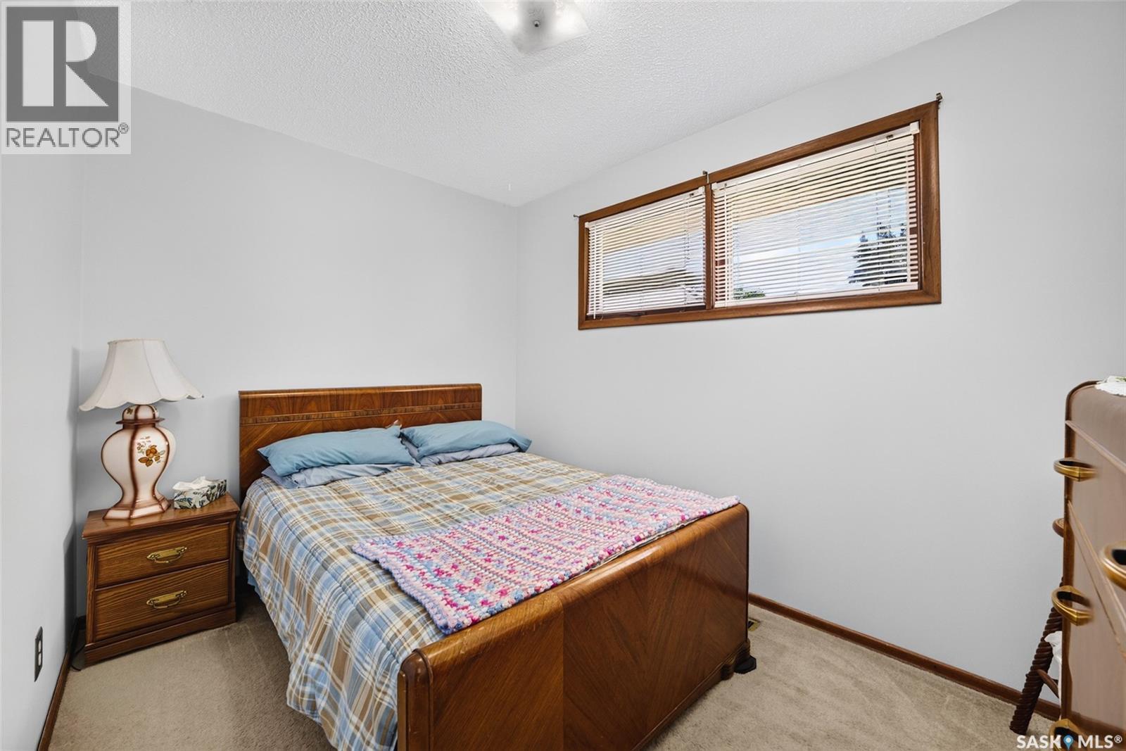 781 McManus STREET - 6