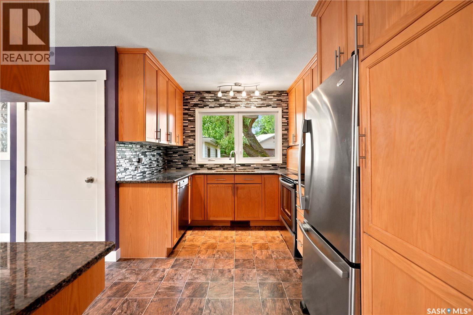 52 Tucker CRESCENT — photo 15