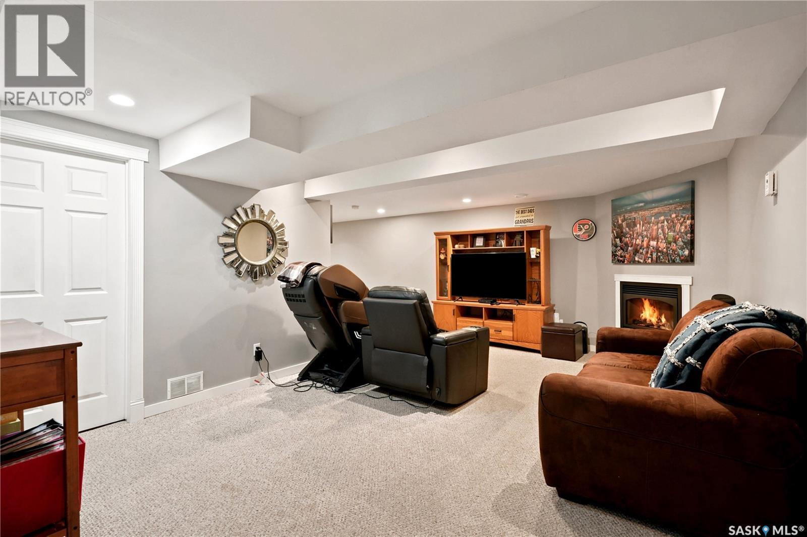 52 Tucker CRESCENT — photo 25