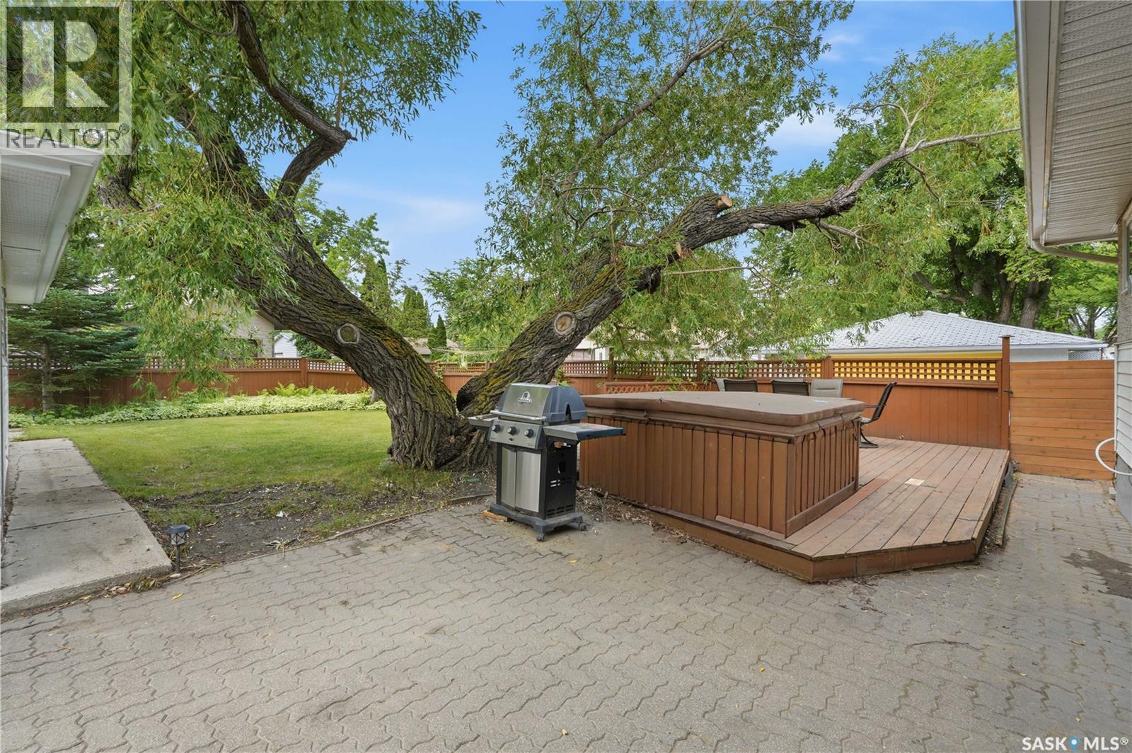 52 Tucker CRESCENT — photo 36
