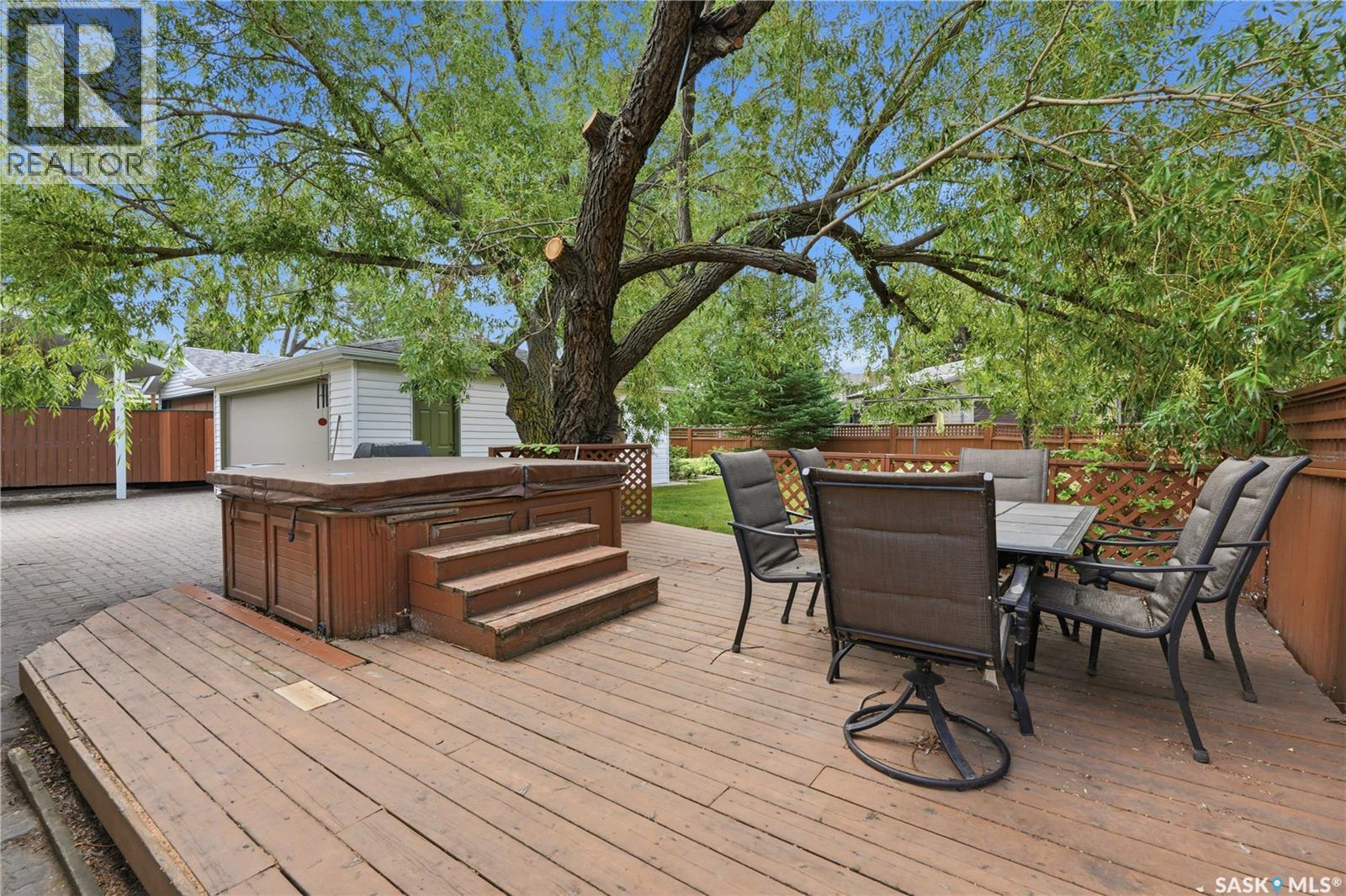 52 Tucker CRESCENT — photo 37