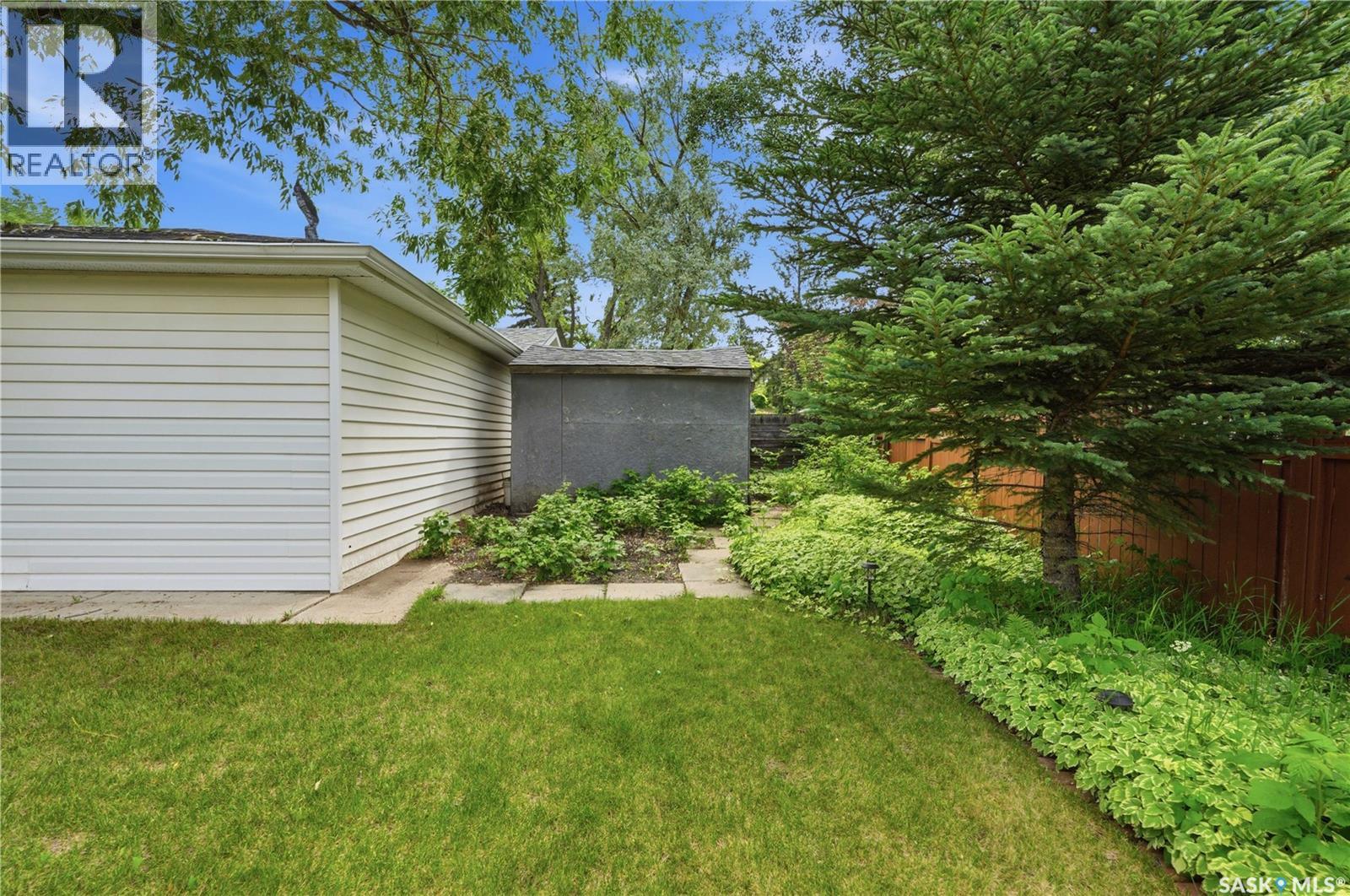 52 Tucker CRESCENT — photo 41
