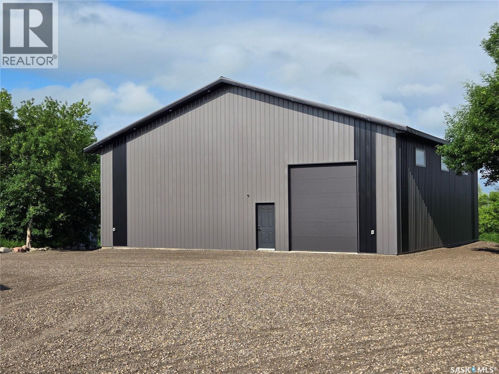 Kozmech Acreage - 2