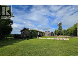 Family room - Kozmech Acreage, Wallace Rm No  243, SK S3N2W7 Photo 9