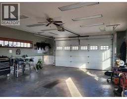 11806 78 Street, Peace River, AB T8S1Y6 Photo 6