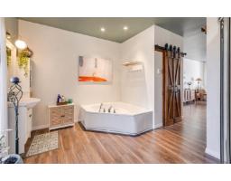 2604 Ch. Donaldson, L Ange Gardien, QC J8L0H1 Photo 16