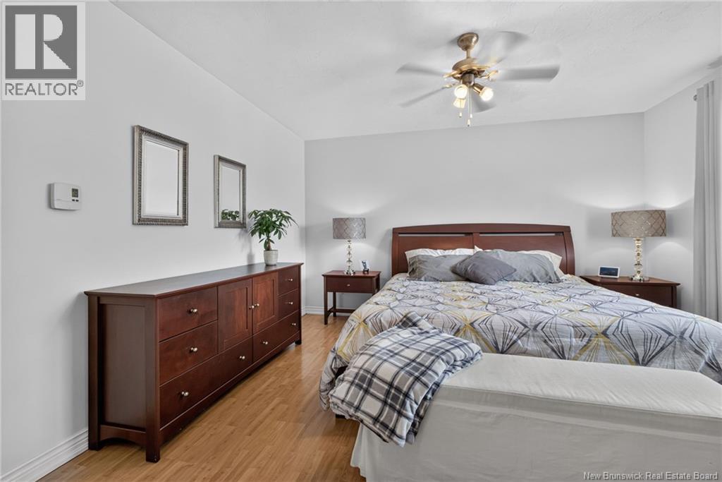 98 Murielle Crescent - Image 30