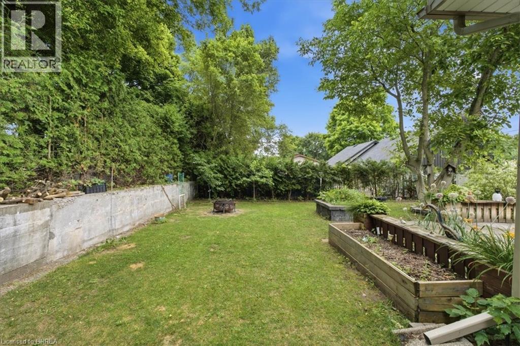 12 TILLSON Street - 33
