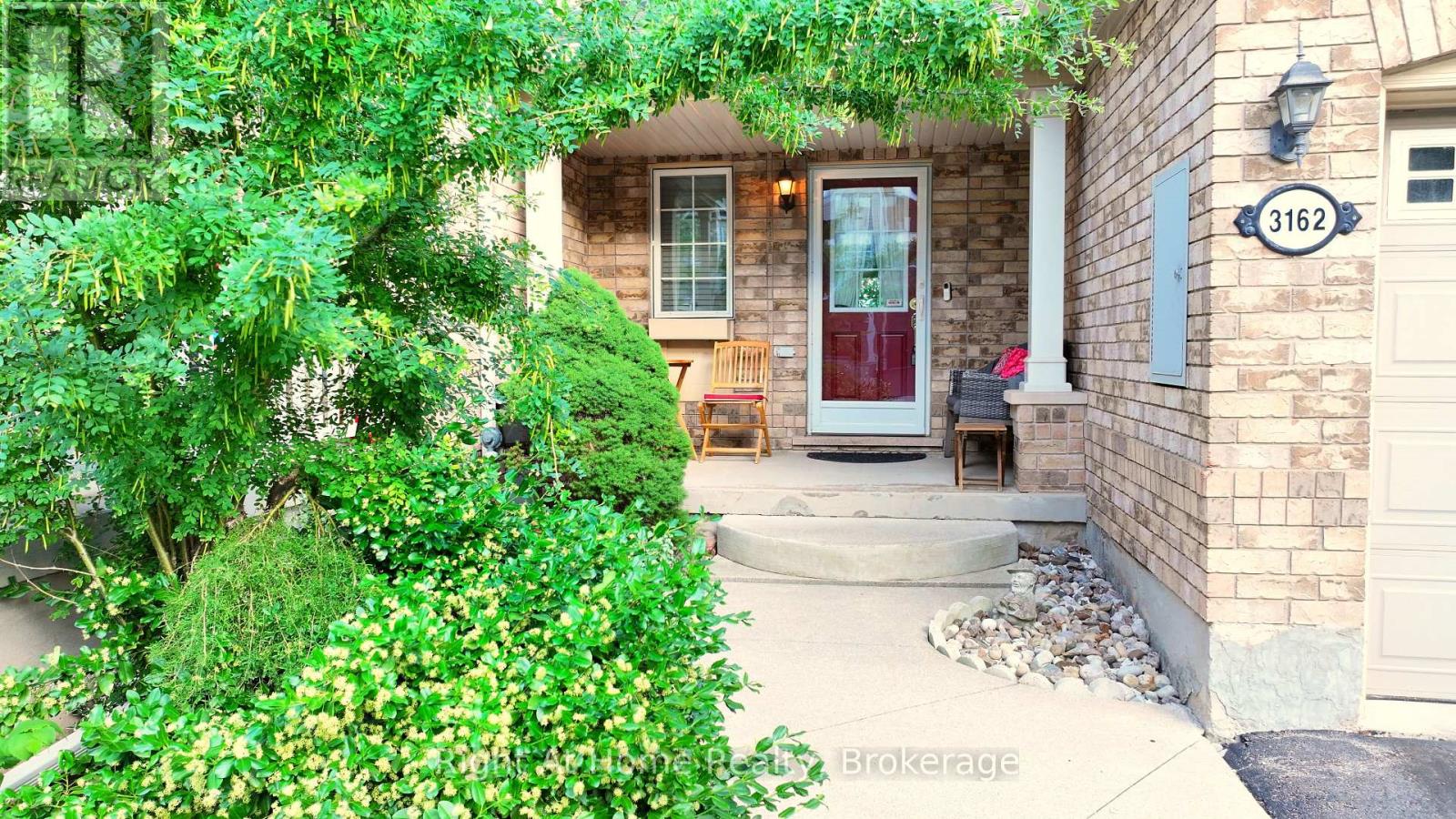 3162 STORNOWAY CIRCLE - 2