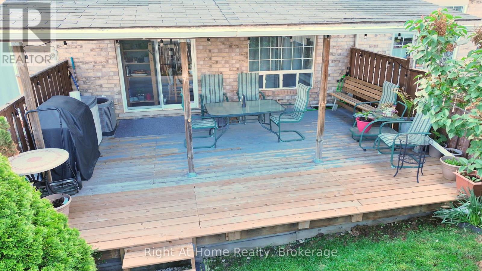 3162 STORNOWAY CIRCLE - 22