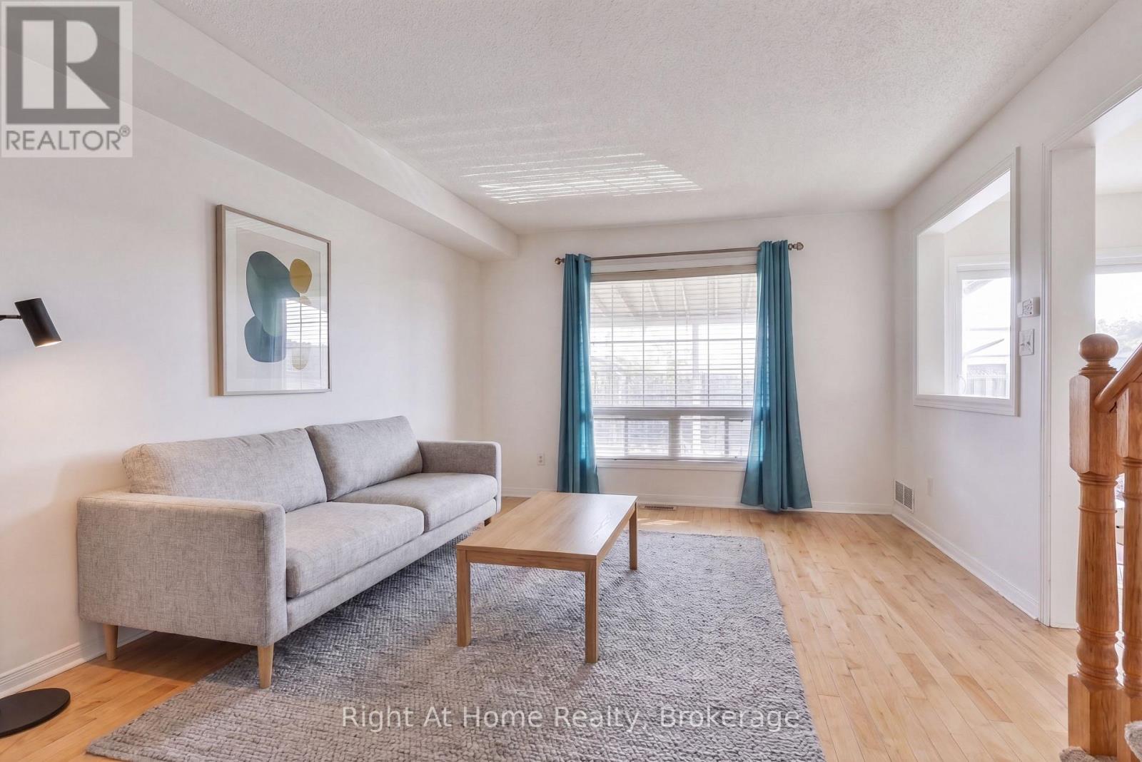 3162 STORNOWAY CIRCLE - 6