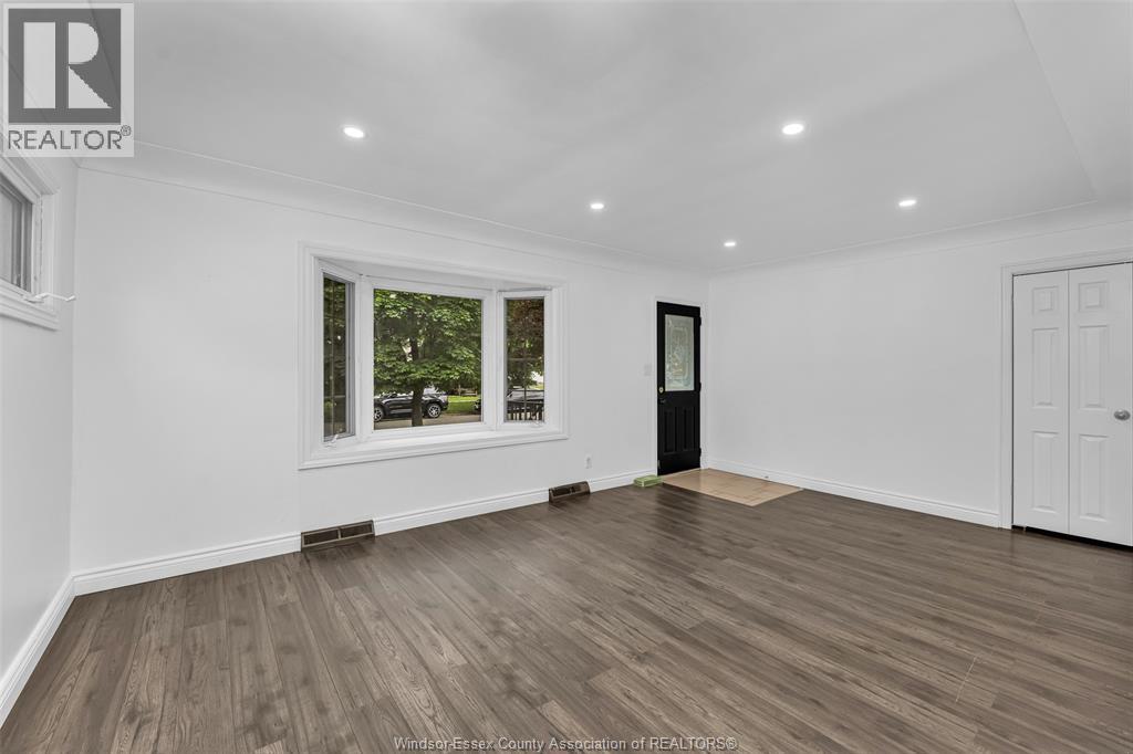 2032 FORD BOULEVARD - 14