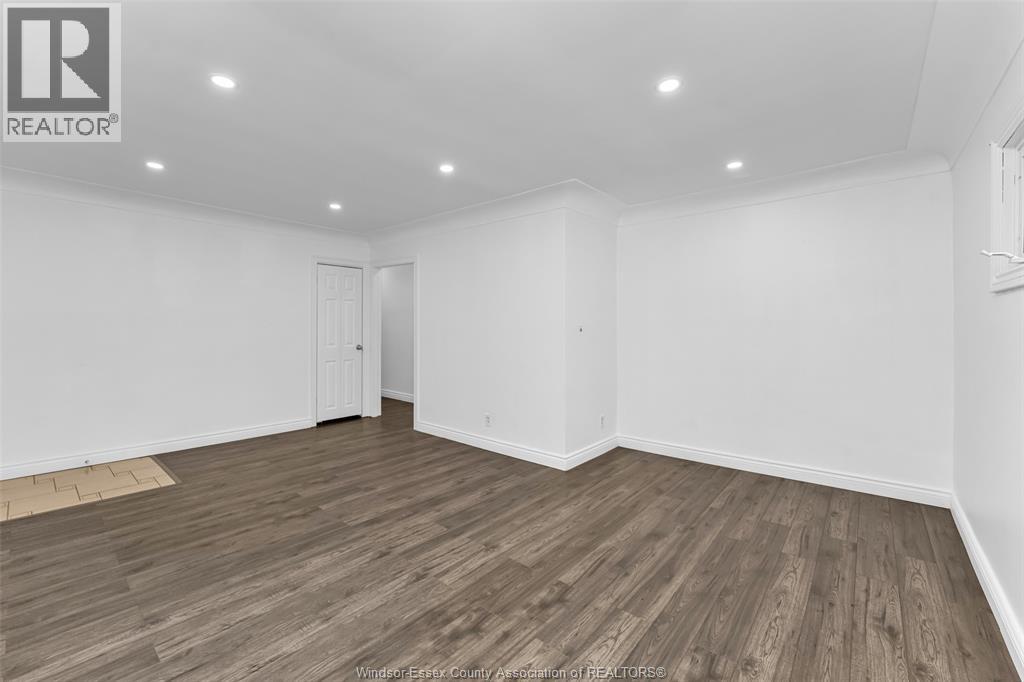 2032 FORD BOULEVARD - 15