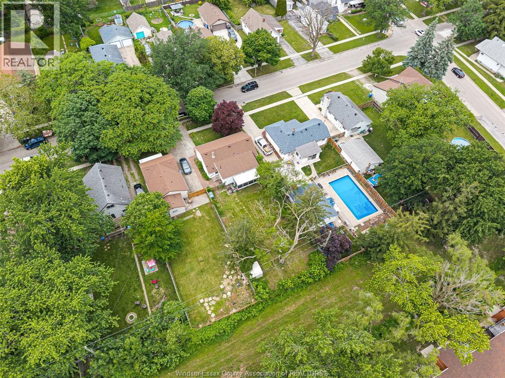 2032 FORD BOULEVARD - 30