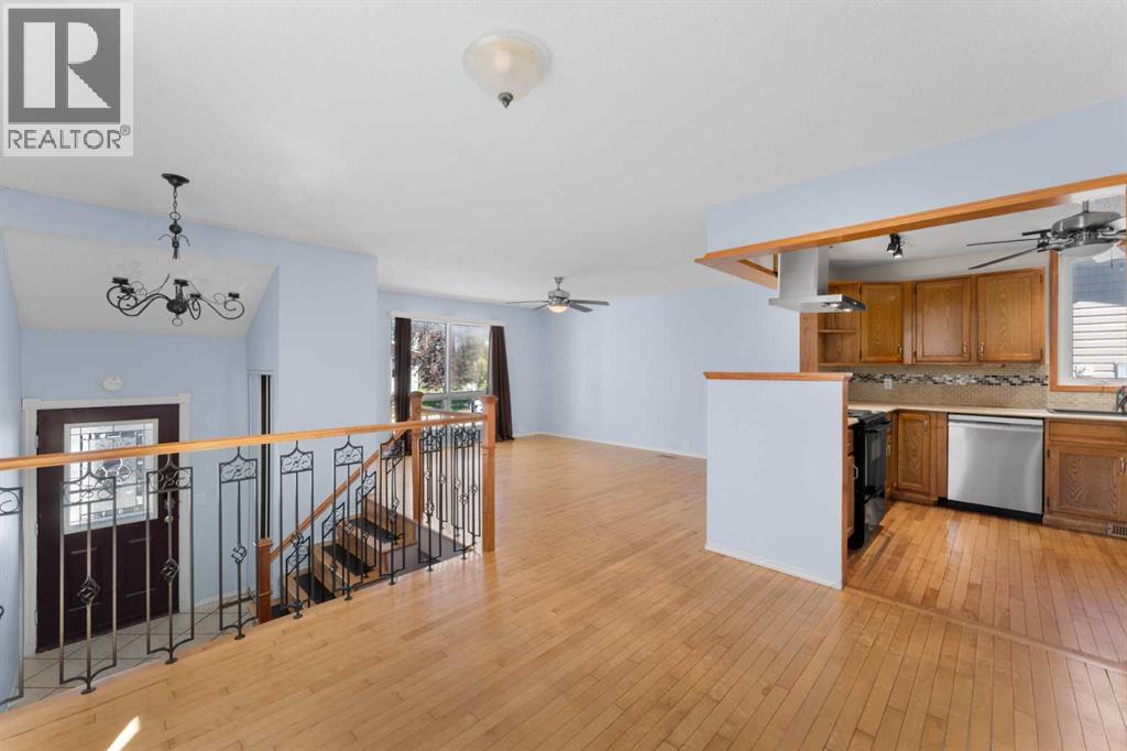27 Elk Hill SE - 6