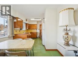 925 Nanaimo Street, Vancouver, BC V5L4T1 Photo 11
