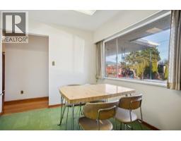 925 Nanaimo Street, Vancouver, BC V5L4T1 Photo 12